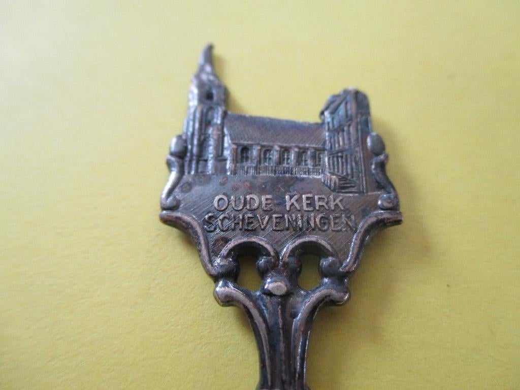 Lepeltje Oude kerk , Scheveningen, Verzenden, Zo goed als nieuw