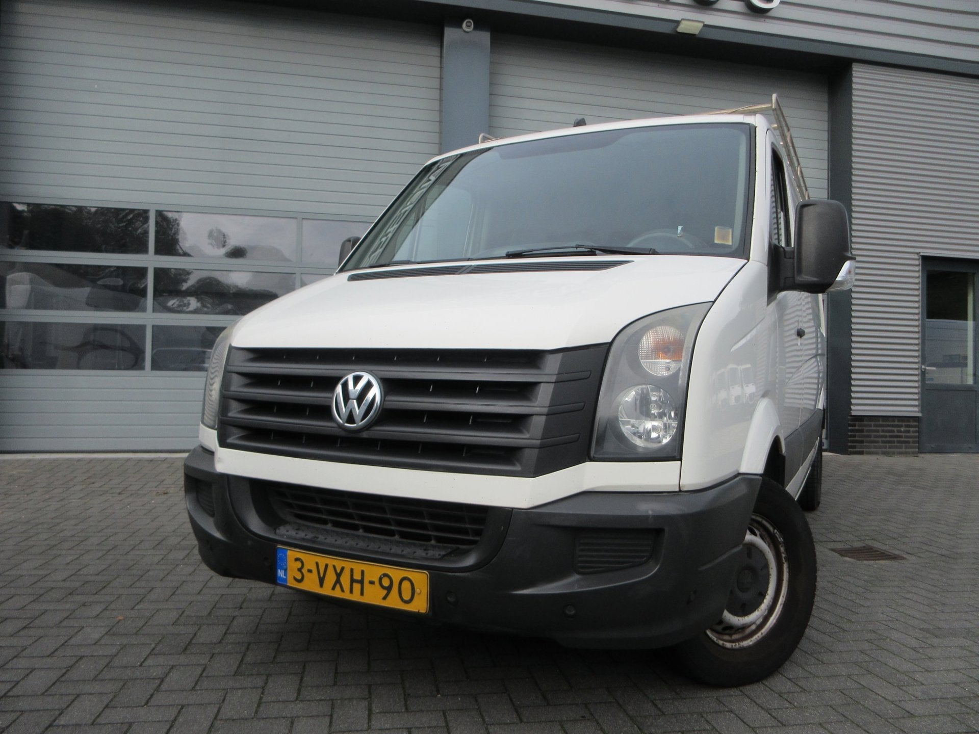 Volkswagen Crafter 35 2.0 TDI Euro5, Airco, L2, Lang, 3-Zits, 13 km/l, Euro 5, Gebruikt, Zwart
