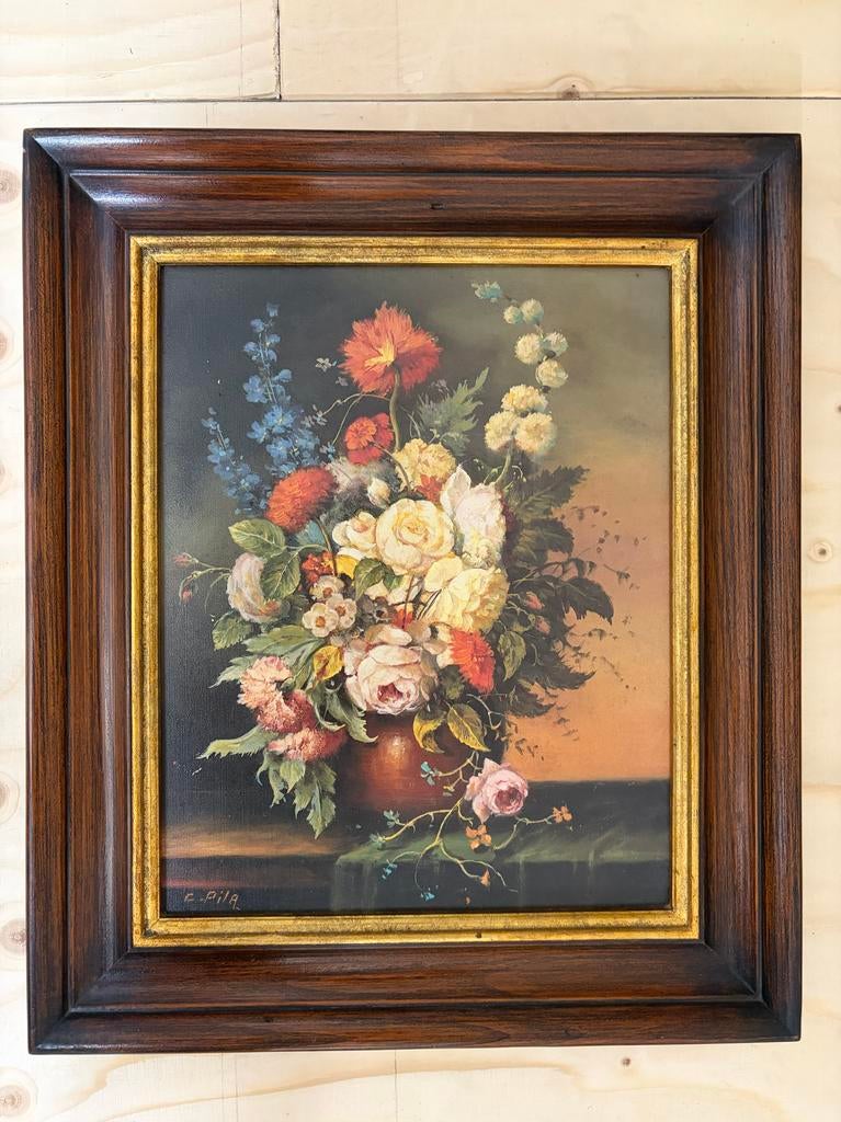 Kleurrijk bloemstilleven door C. Pila, 40 x 34 cm, Antiek en Kunst, Kunst | Schilderijen | Klassiek, Ophalen of Verzenden