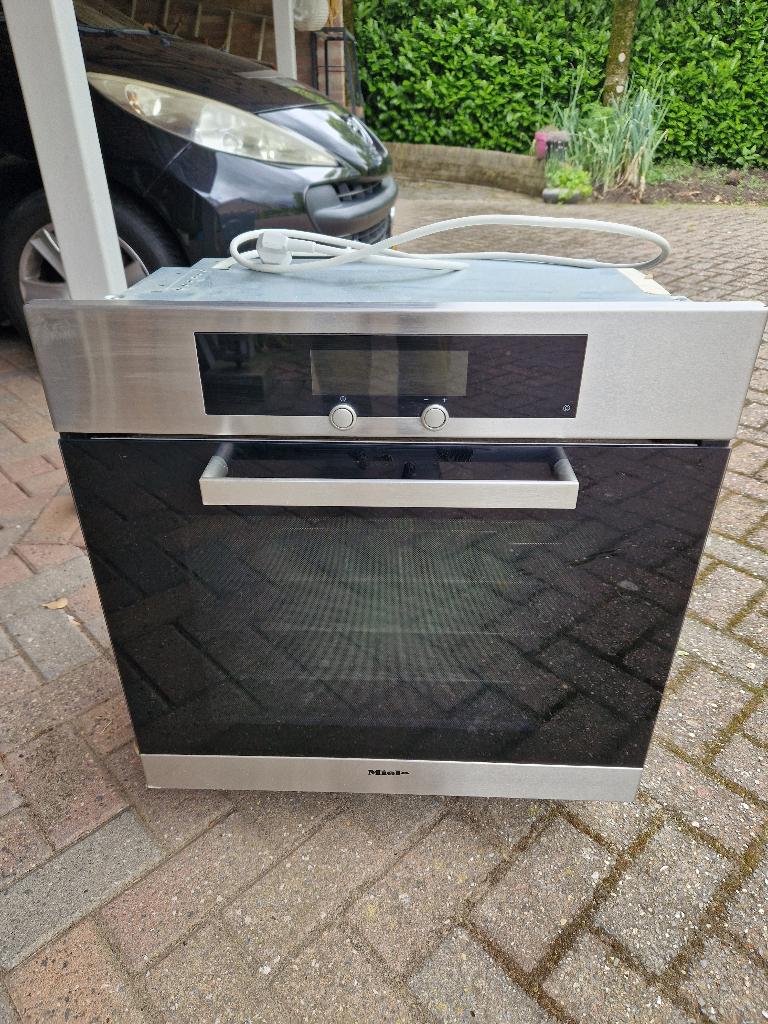inbouwoven Miele H4640B-KAT, Ophalen, 50 tot 55 cm, Gebruikt, Hete lucht
