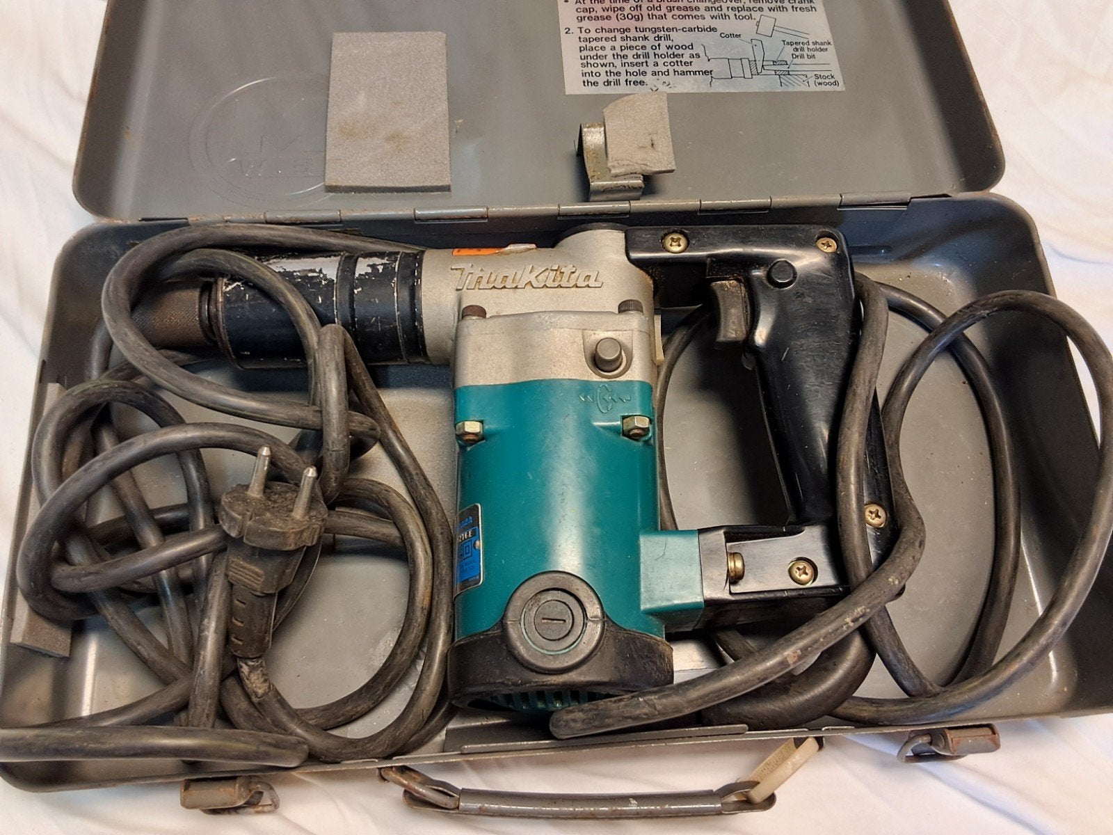 Makita Klopboormachine HR1800 met metalen koffer, Ophalen, Boor- en/of Breekhamer, Klopboormechanisme, Gebruikt