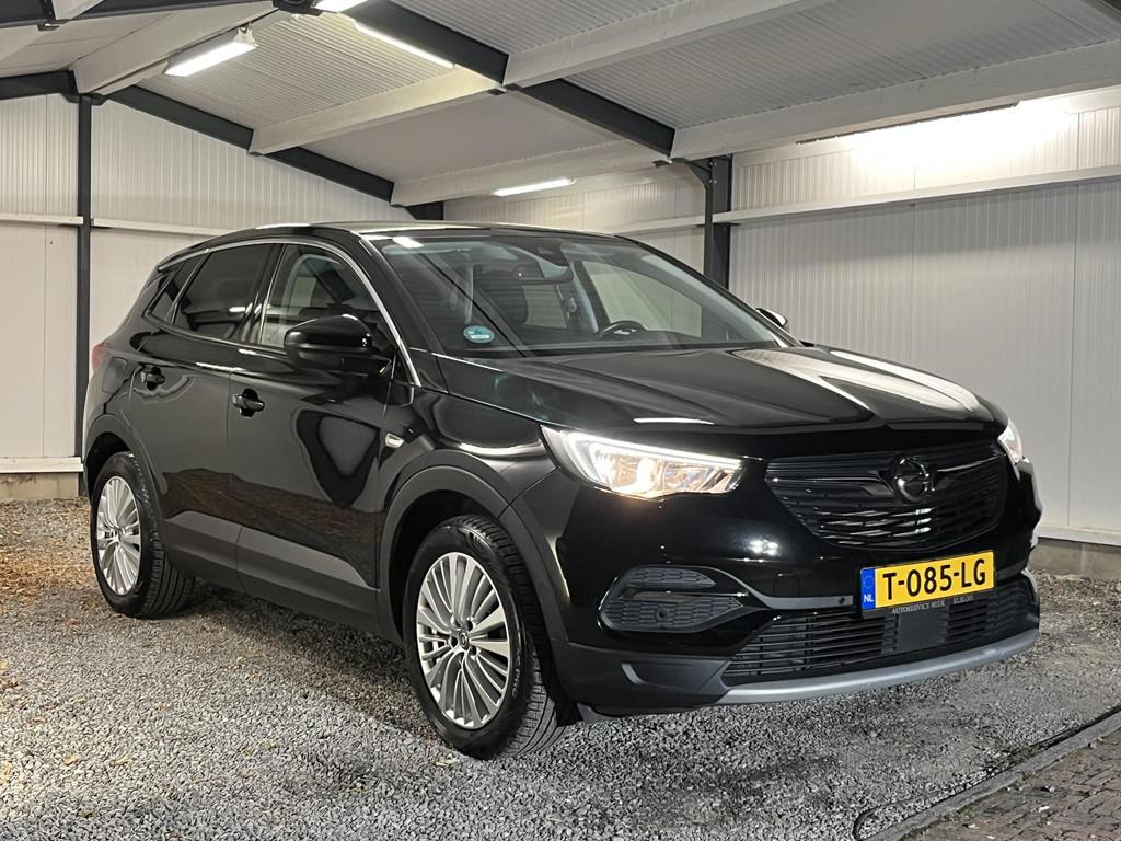 Opel Grandland X 1.2 Turbo Innovation 8-2018 NAVI CRUISE CAM, Voorwielaandrijving, Stof, Gebruikt, Euro 6