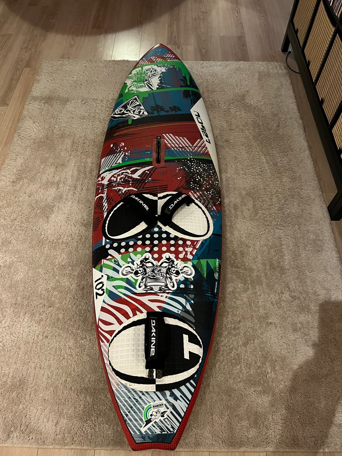 Tabou Pocket 102 liter windsurfplank, Watersport en Boten, Windsurfen, Gebruikt, Plank, Tabou, Minder dan 250 cm, Met vin(nen)