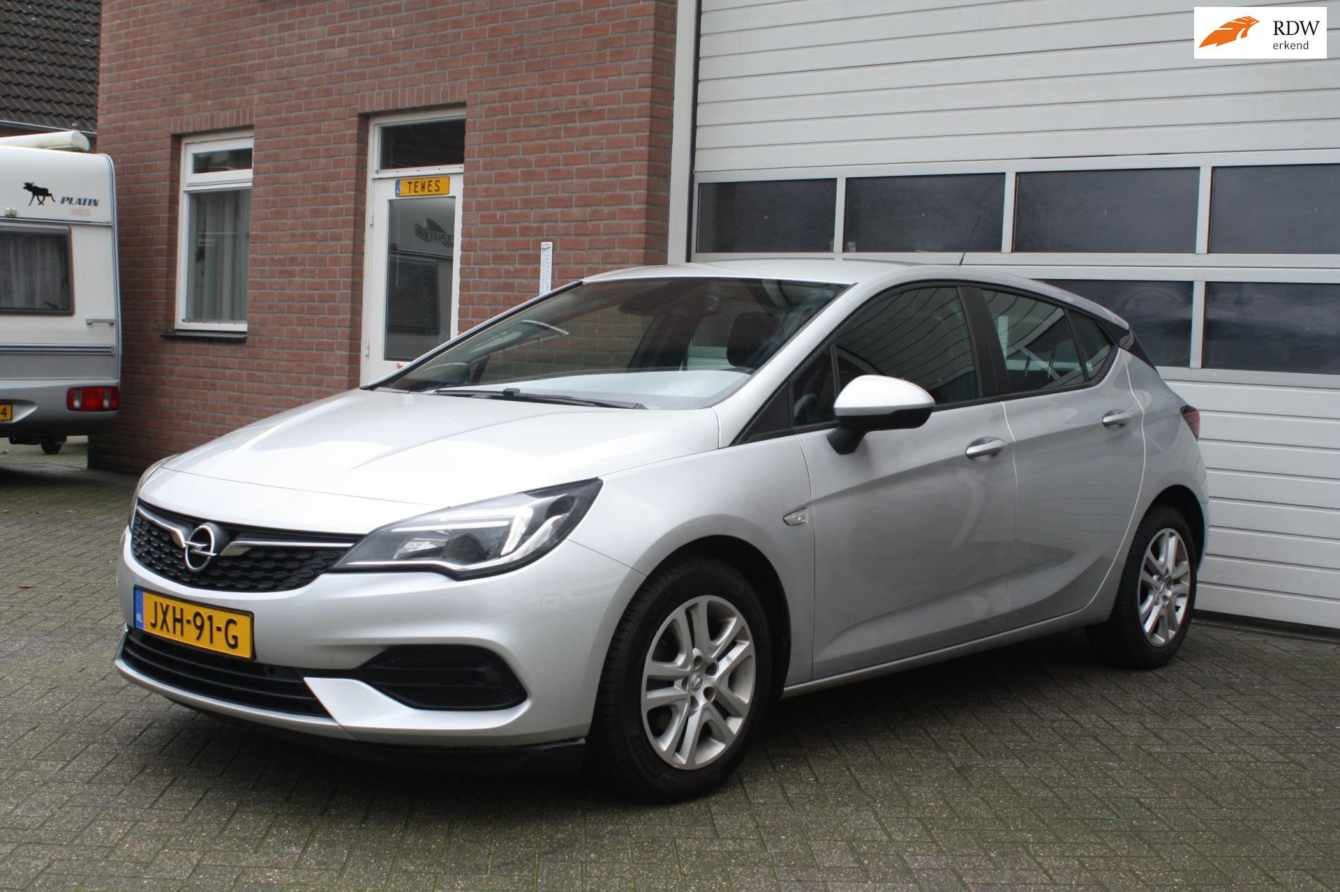 Opel ASTRA 1.2 Business Edition Garantie,, navigatie. Airco,, Voorwielaandrijving, Bluetooth, Gebruikt, Euro 6