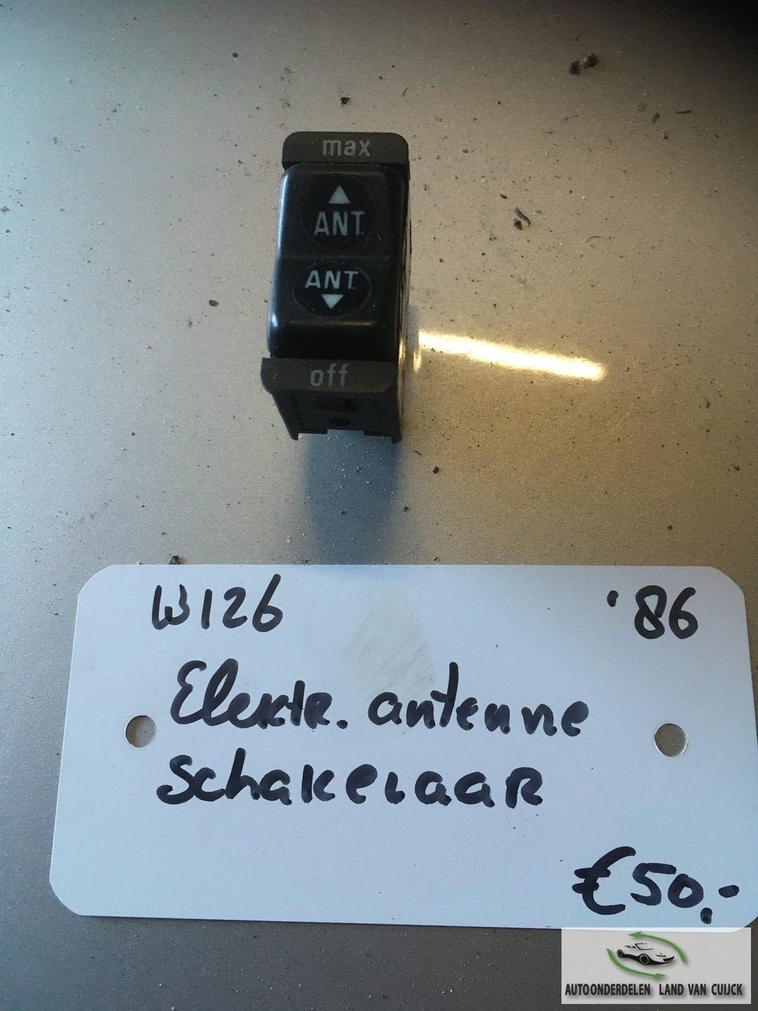 Mercedes w126 1986 elektr. antenne schakelaar, Gebruikt, -, -, Ophalen of Verzenden