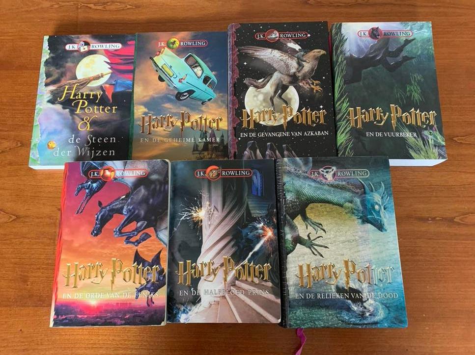 Complete serie Harry Potter, Boeken, Ophalen of Verzenden, Zo goed als nieuw
