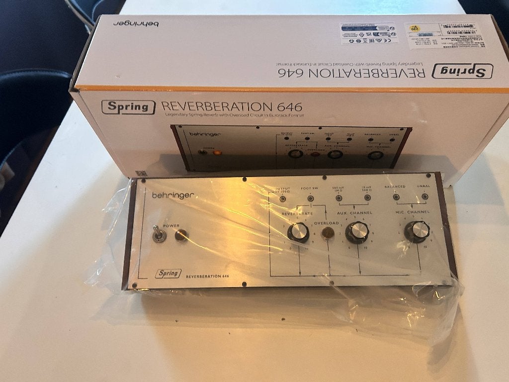 Behringer Spring Reverberation 646 (zo goed als nieuw), Muziek en Instrumenten, Effecten, Ophalen of Verzenden, Zo goed als nieuw