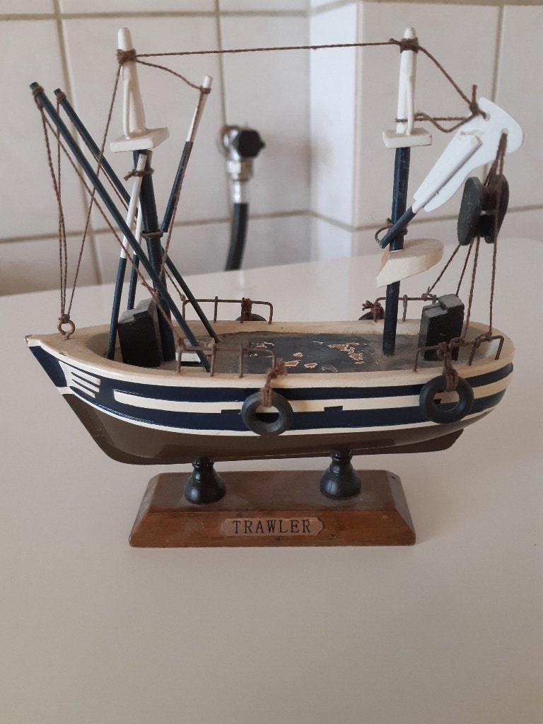 Houten modelboot Trawler  – Decoratie / Opknapper, Ophalen, Gebruikt, Overige merken