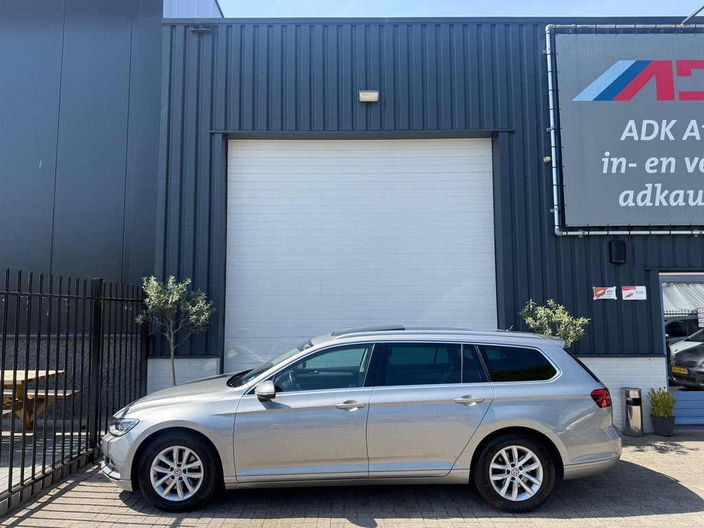 Volkswagen Passat Variant 1.4 TSI Connected Series PANO/XENO, Voorwielaandrijving, Gebruikt, 4 cilinders, Origineel Nederlands