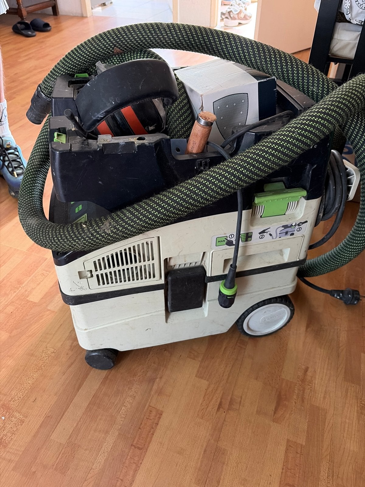 Festool, Ophalen
