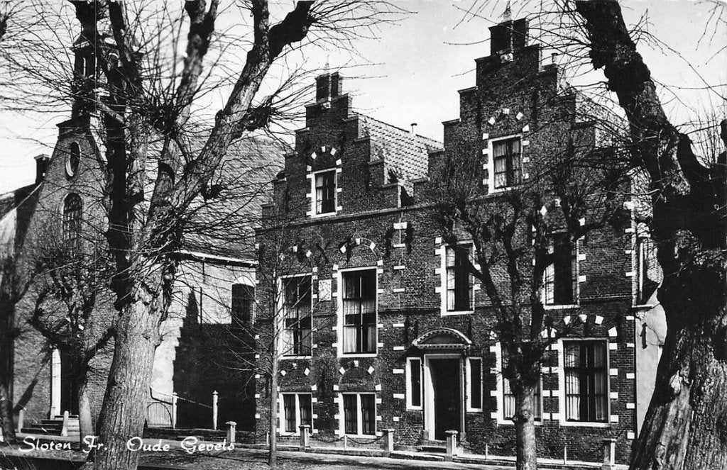703-436-031 Sloten Fr Oude Gevels, Verzamelen, Ophalen of Verzenden, Voor 1920, Friesland