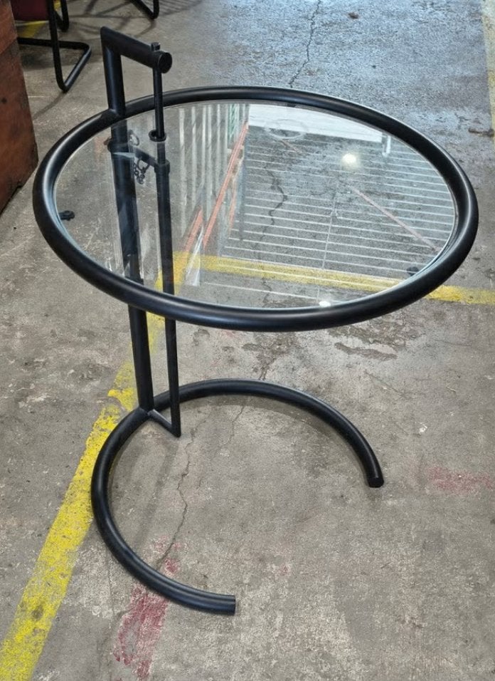 Eileen Gray Design bijzettafel, Ophalen