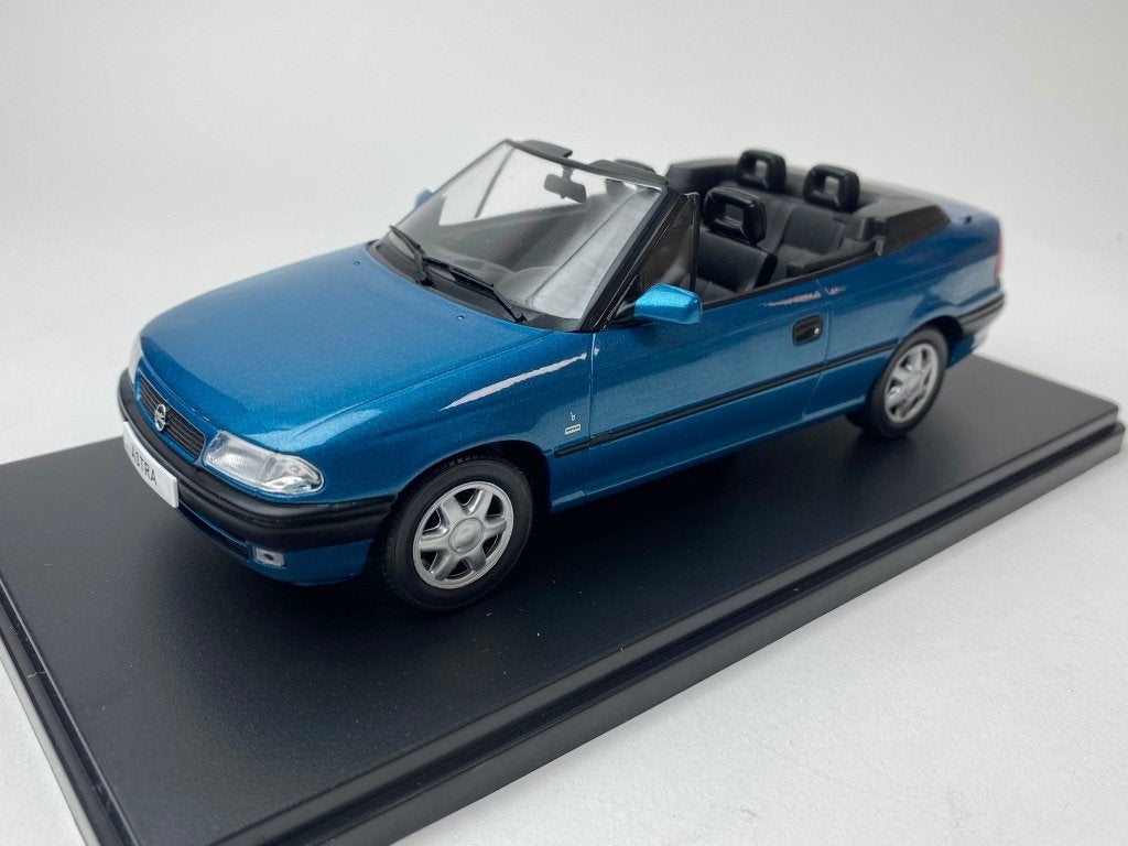Whitebox 1:24 Opel Astra F Cabrio blauw 1994, Overige merken, -, Nieuw, Ophalen of Verzenden