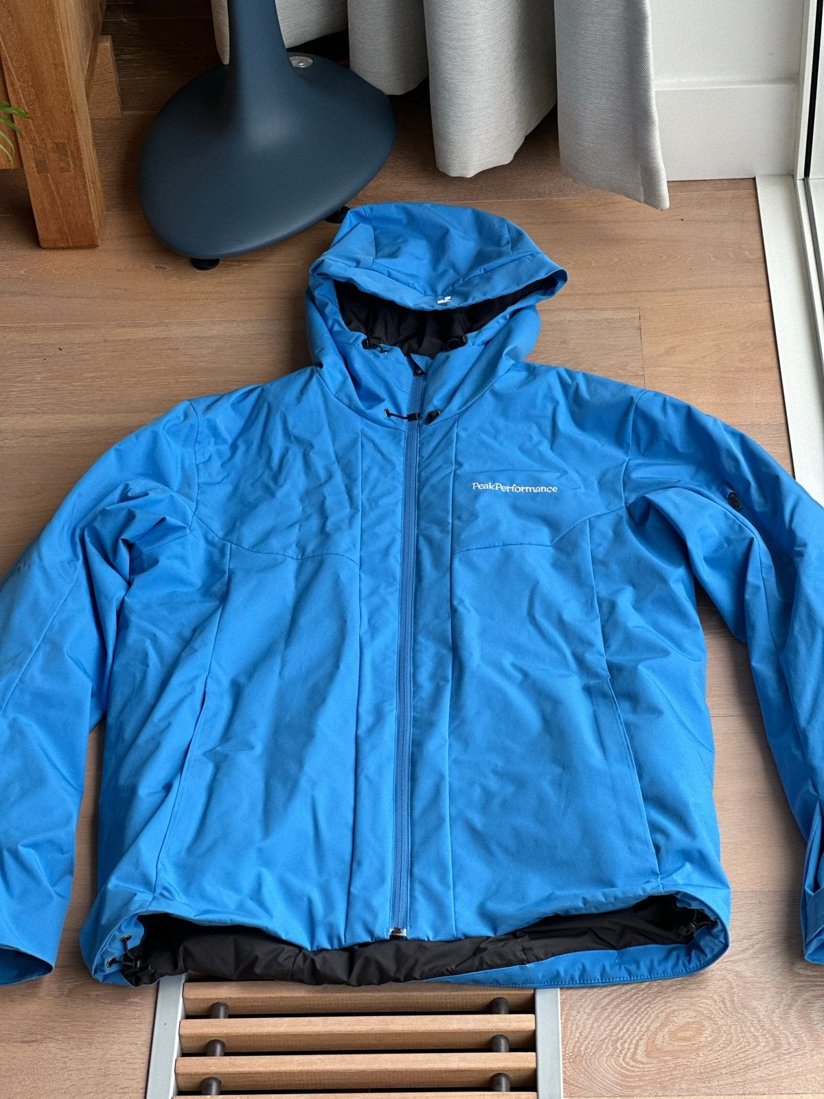 Peak Performance Skijas/Snowboardjas - Medium, Kleding | Heren, Wintersportkleding, Ophalen of Verzenden, Zo goed als nieuw, Maat 48/50 (M)