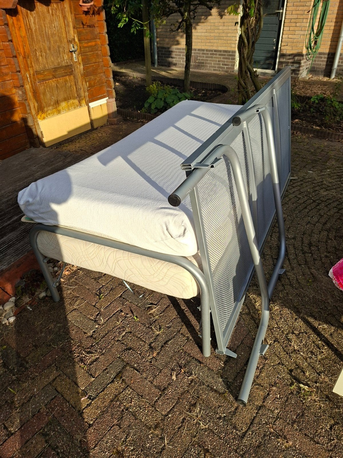 3 Eenpersoonsbedden met matrassen, Ophalen, Gebruikt, 90 cm, Eenpersoons