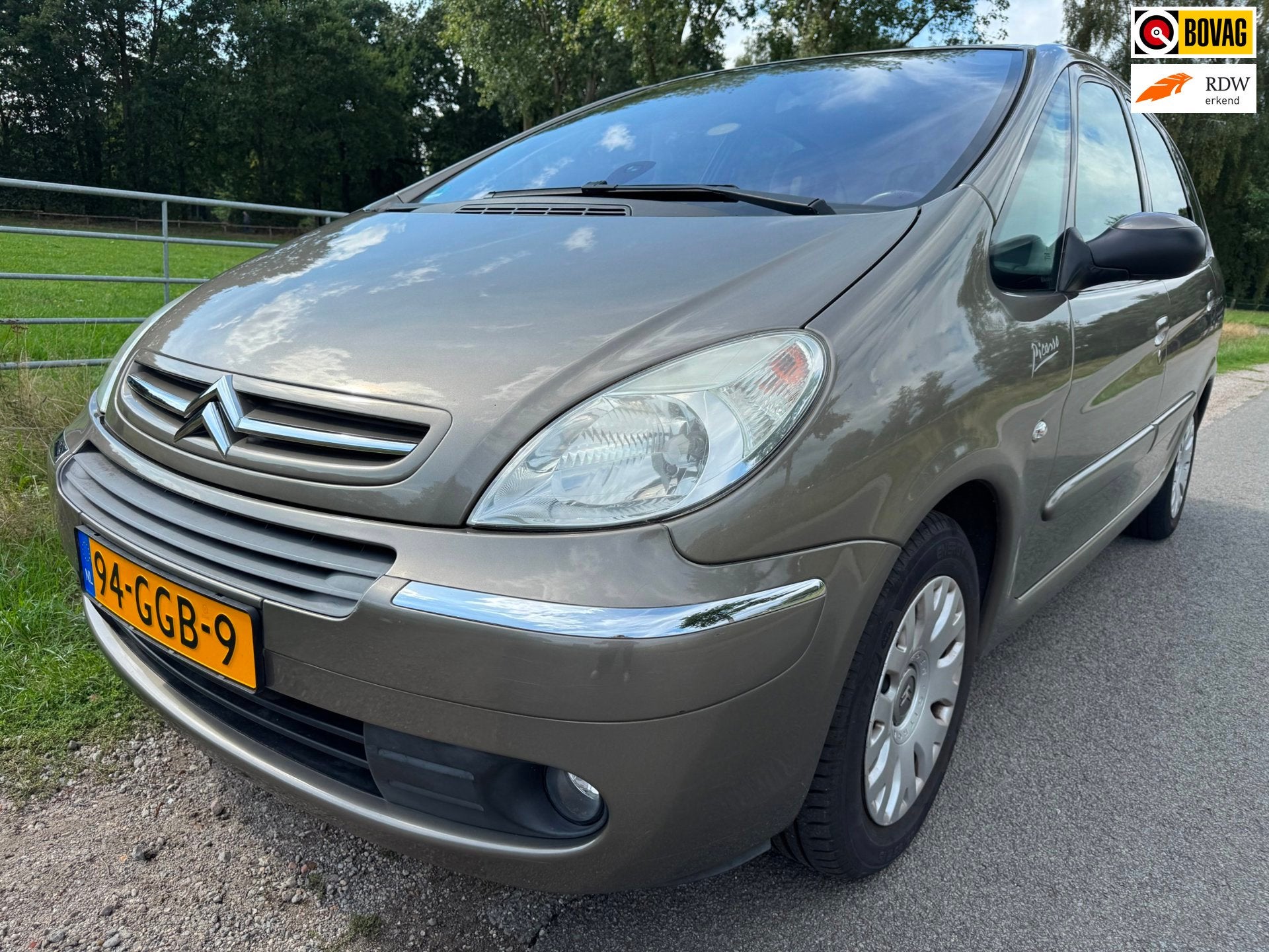 Citroen Xsara Picasso 1.6i-16V Image top onderhouden|climate, Stof, 4 cilinders, Bruin, Handgeschakeld