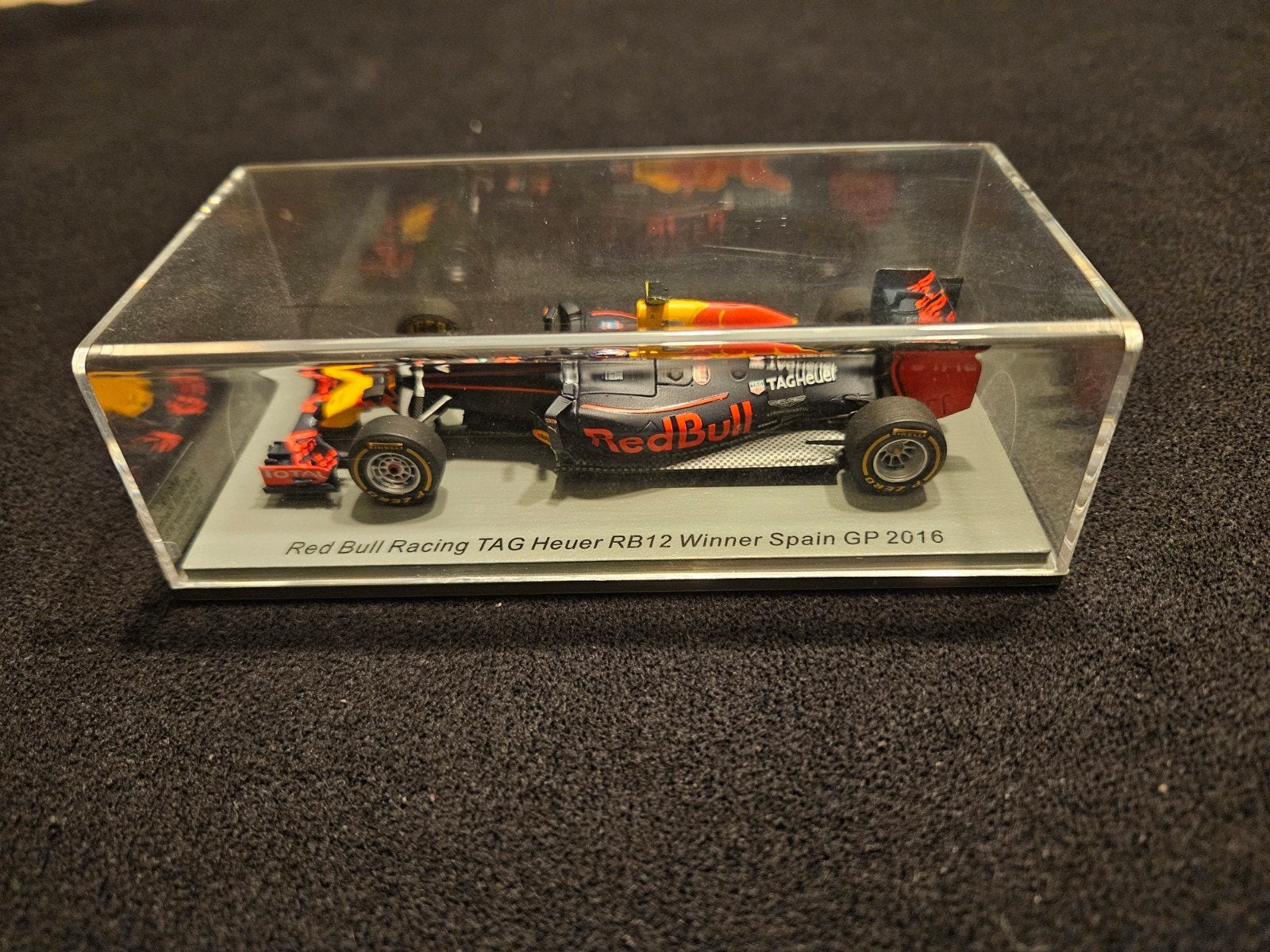 Max Verstappen 2015-25 Minichamps Spark Red Bull Toro Rosso, Ophalen of Verzenden, Zo goed als nieuw, Auto, Overige merken