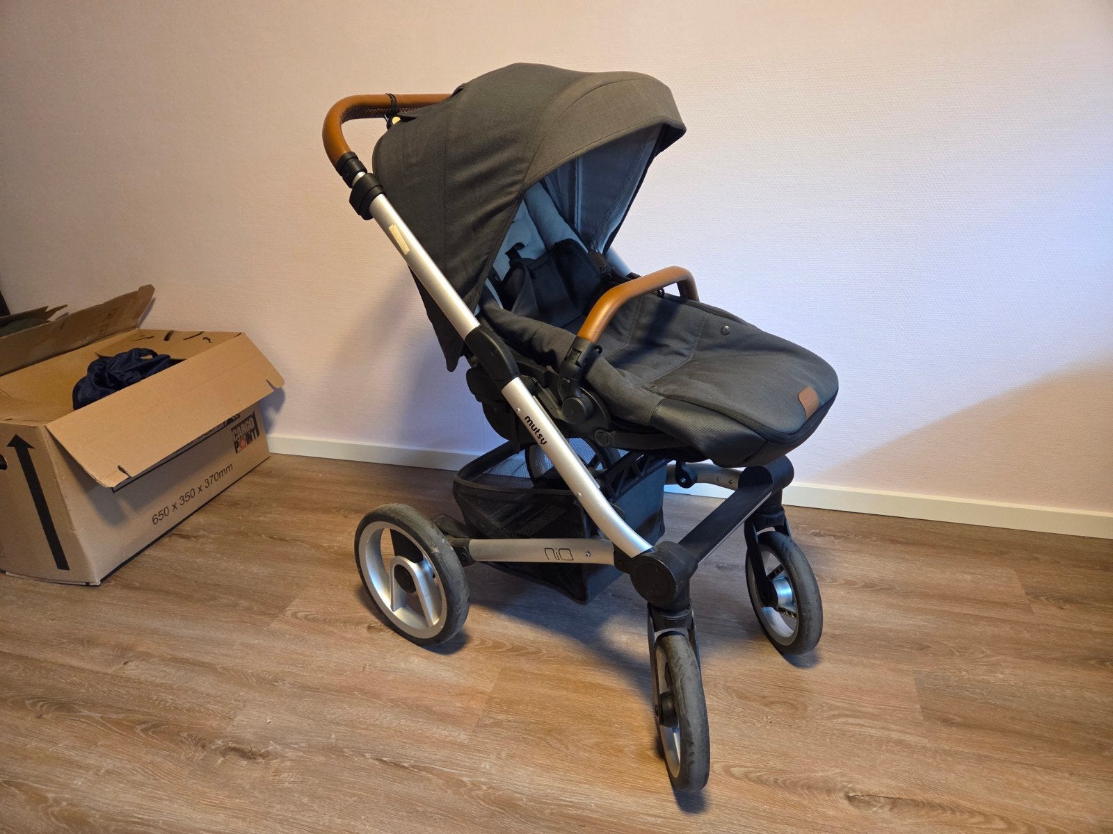 Mutsy Nio kinderwagen complete set, Ophalen, Mutsy