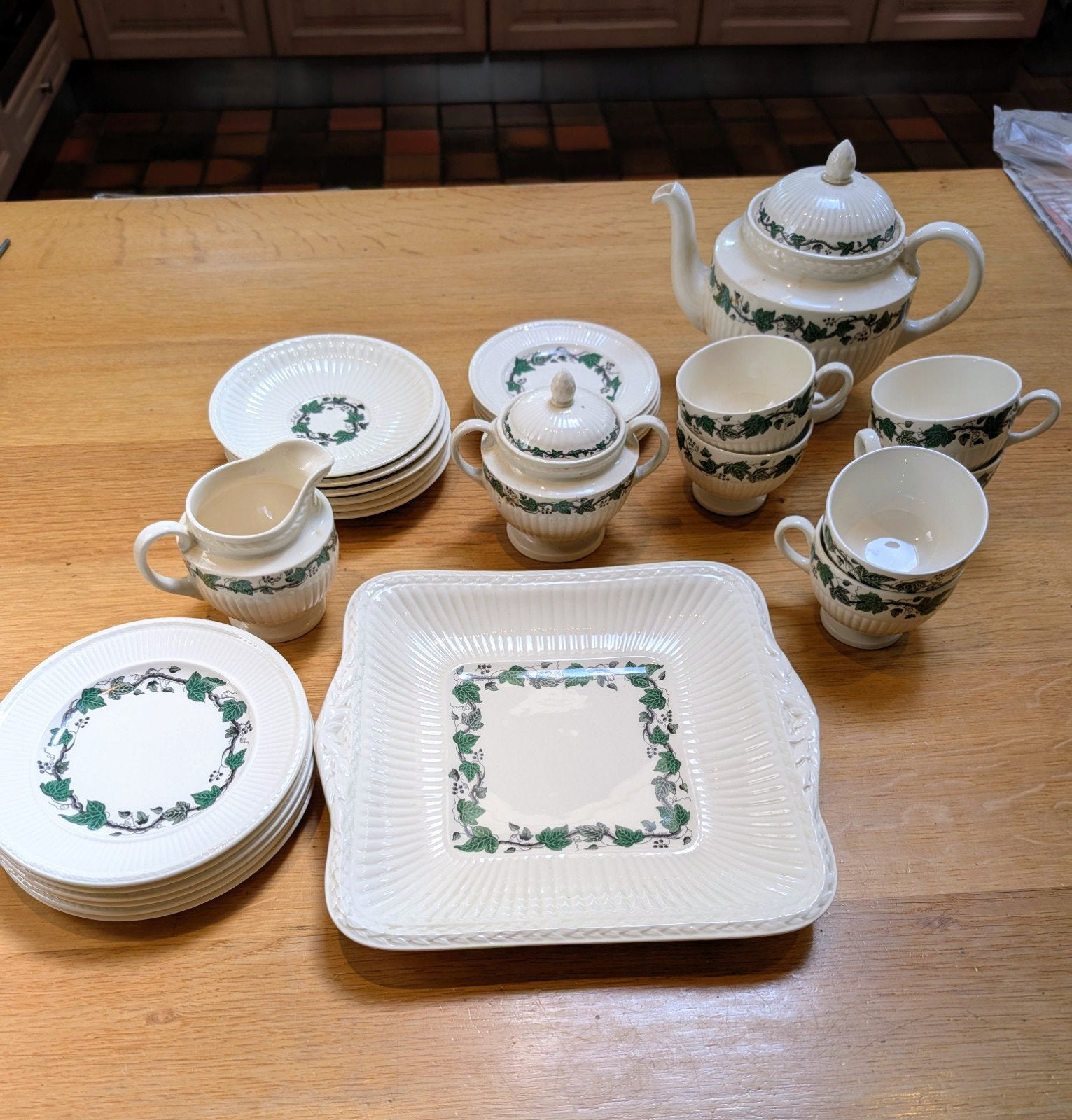 Vintage Wedgwood Stratford Servies - Complete Set, Antiek en Kunst, Ophalen of Verzenden