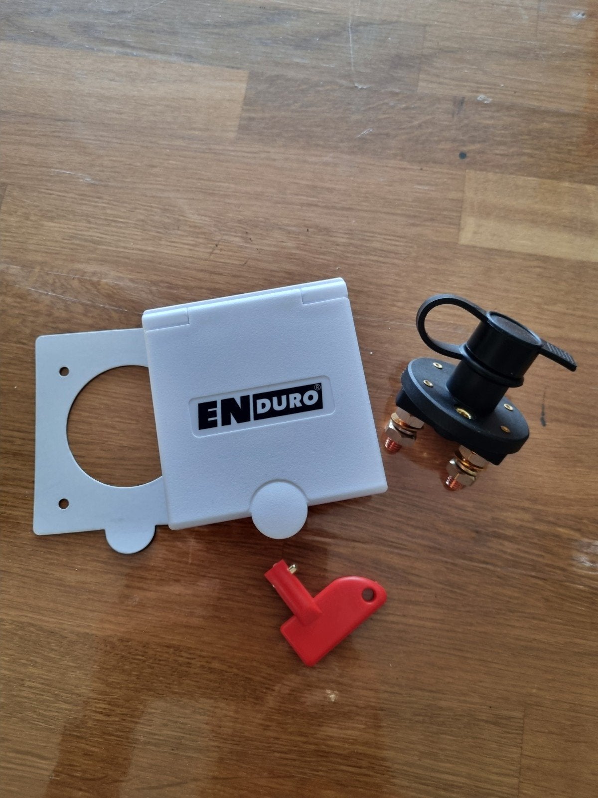 Enduro hoofdschakelaar/ accu schakelaar voor mover., Caravans en Kamperen, Ophalen of Verzenden, Nieuw