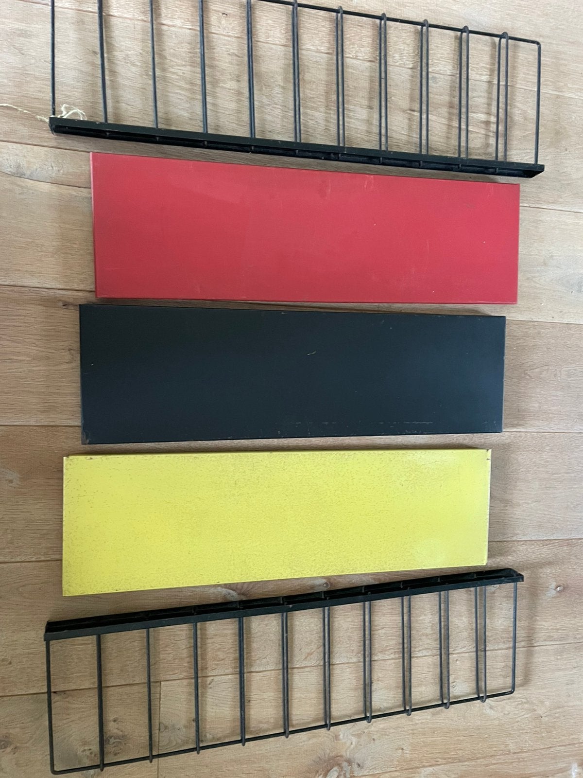 Vintage boekenrek Tomado?, Ophalen of Verzenden, Gebruikt