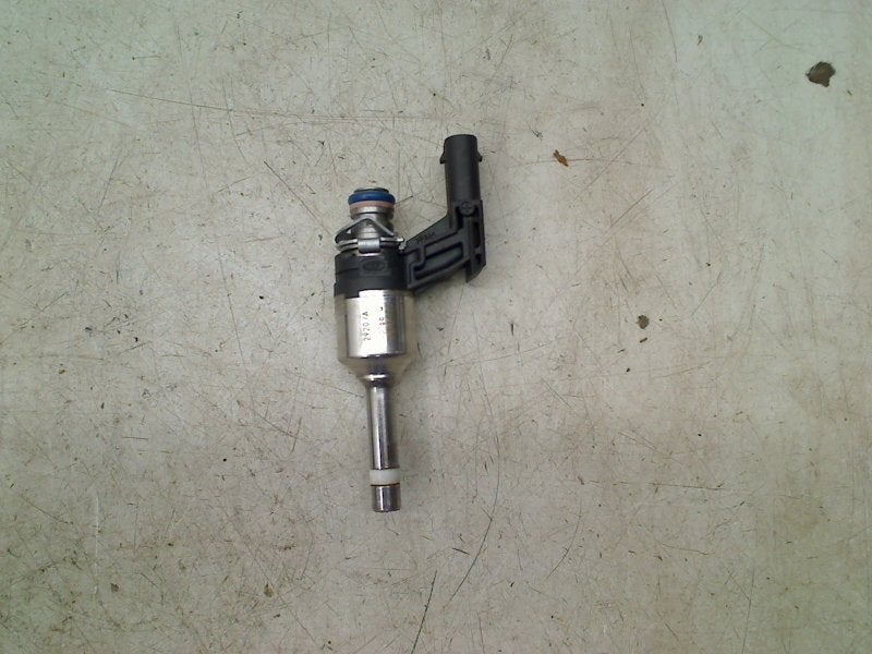 Injector Brandstof Audi A1 (8X1/8XK) 2013 03F906036B, Gebruikt, Auto-Union-Straße  1, Ingolstadt 85057, , Duitsland, Info@audi.de