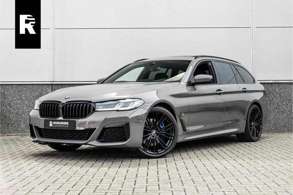 BMW 5 Serie Touring 530i High Executive M-Sport 20inch / Ber, Automaat, 1998 cc, Achterwielaandrijving, Gebruikt