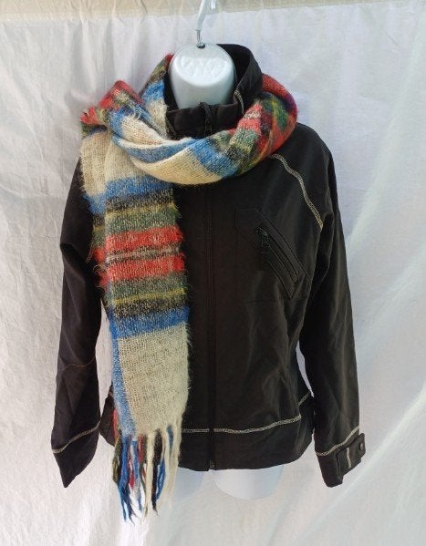 Mooie warme geruite sjaal 50x155 cm merk StMichael, Kleding | Dames, Maat 38/40 (M), ., Ophalen of Verzenden, Zo goed als nieuw