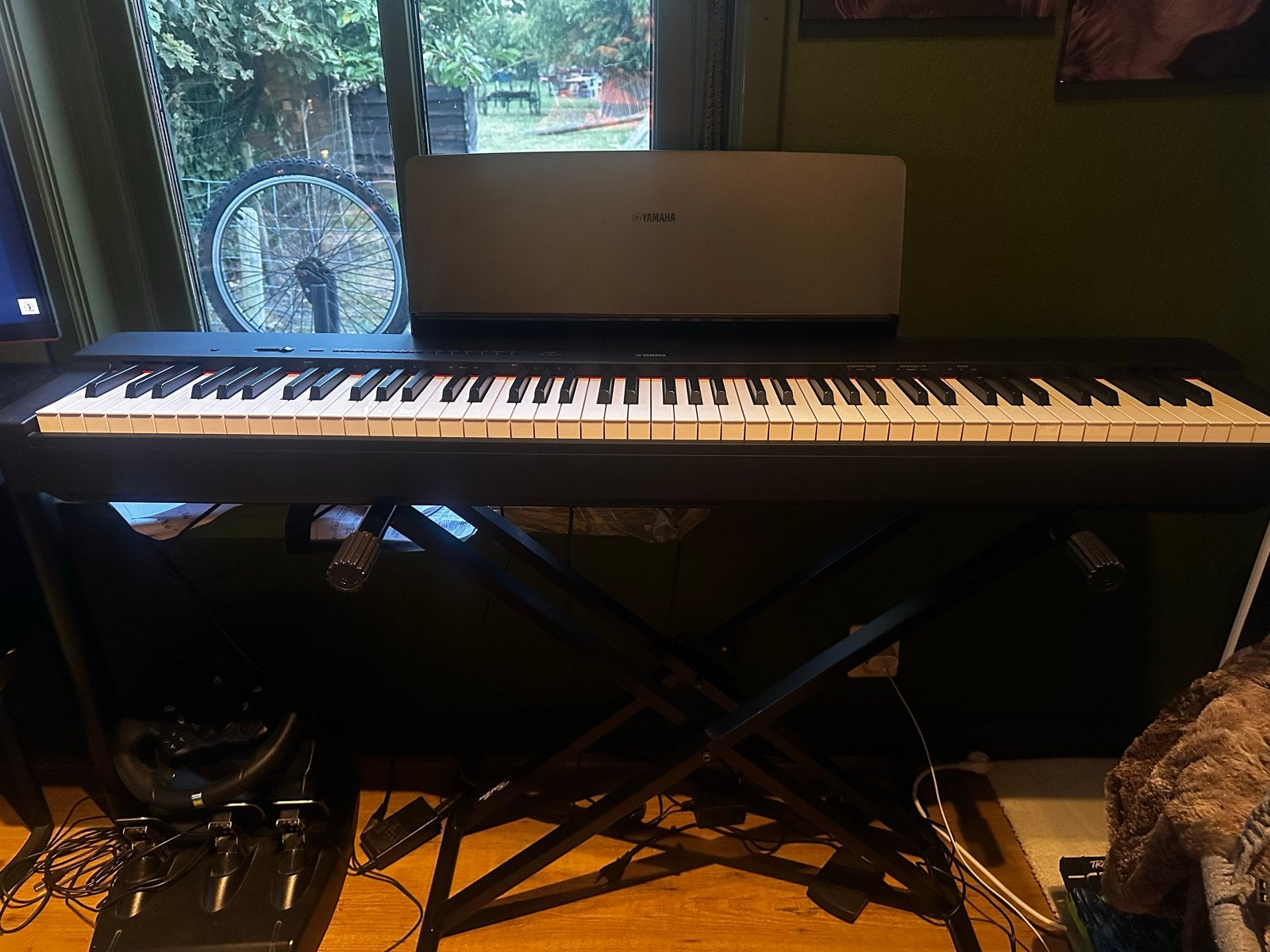 Foto 2 van Yamaha P-45 Digitale Piano “incl steun”- Zo goed als nieuw