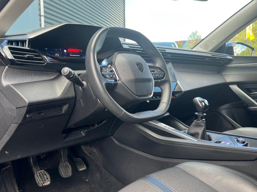Peugeot 308 SW BWJ 2022 | 1.2PT 131PK Allure Pack Business |, Voorwielaandrijving, 1199 cc, Leder en Stof, Zwart