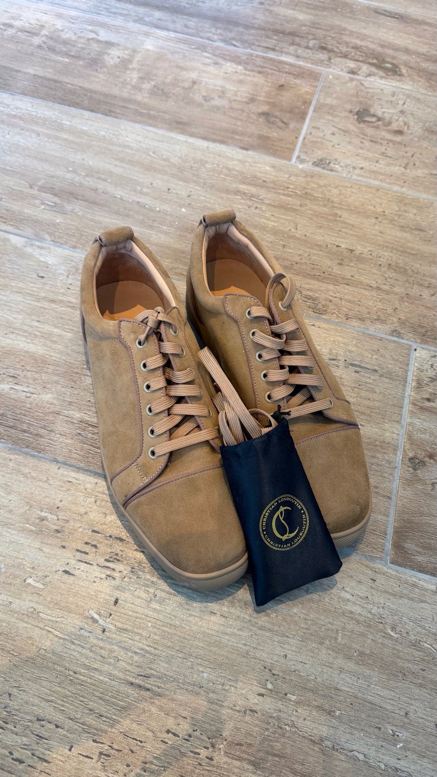 Christian Louboutin Sneakers - Maat 46, Ophalen of Verzenden, Gedragen, Bruin, Sneakers of Gympen