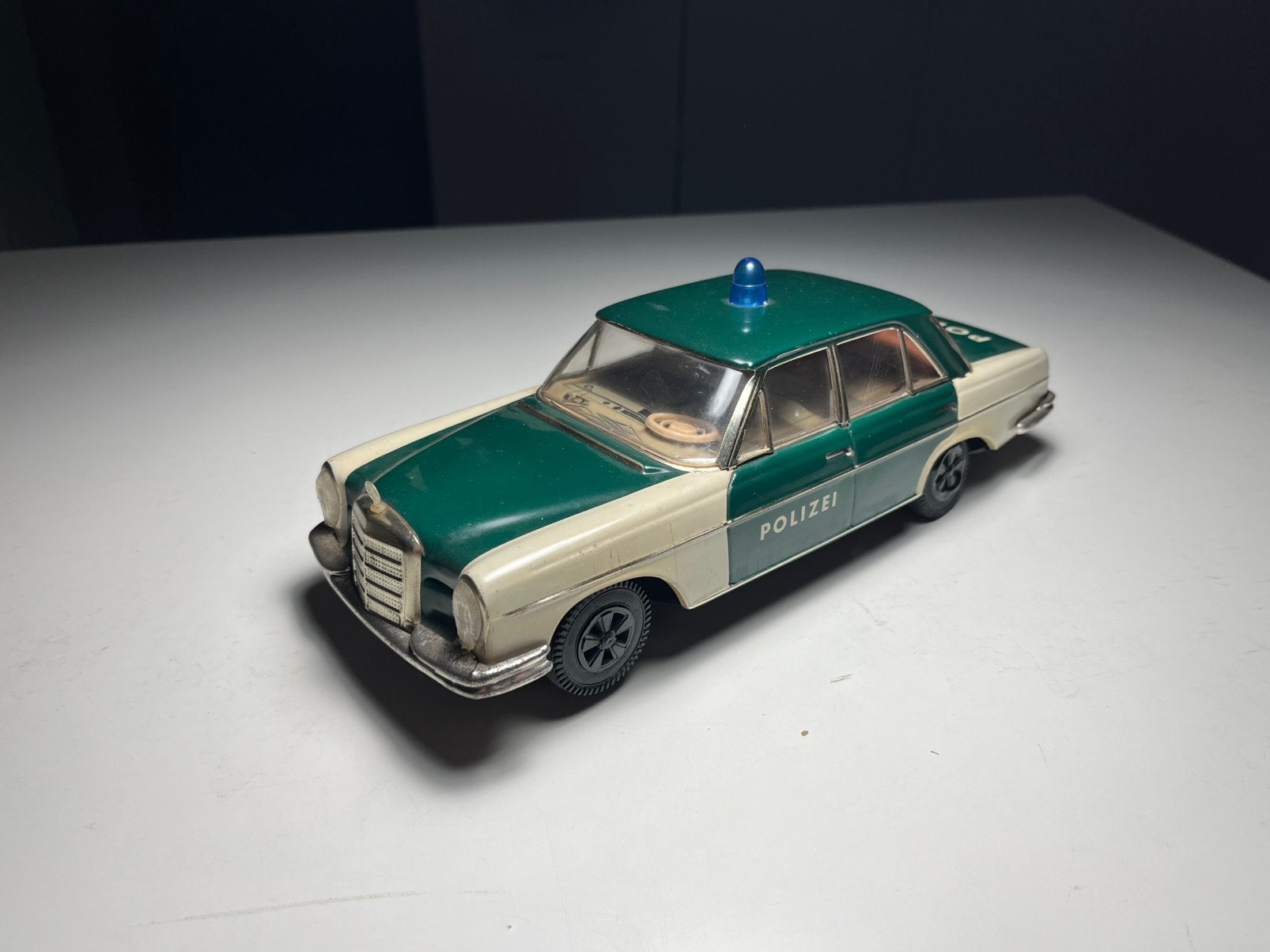 Huki - Mercedes-Benz 280 SE Polizei - Schaal 1:18, Verzenden, Gebruikt, Auto, Overige merken