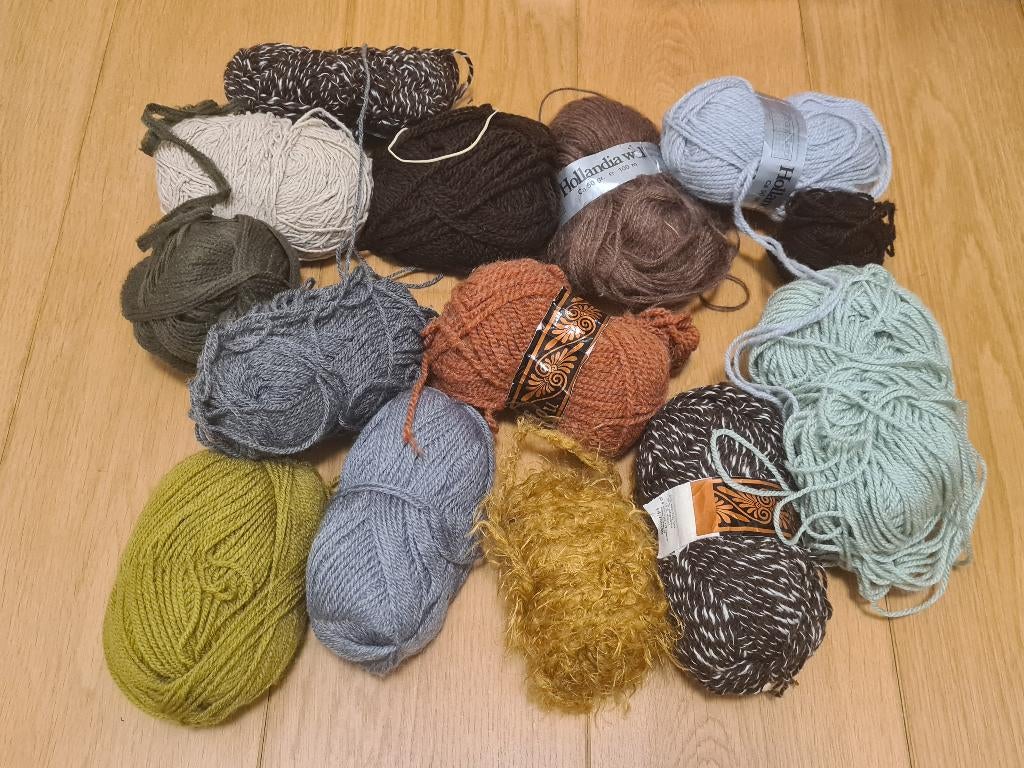 Verschillende bolletjes wol, Ophalen of Verzenden, Gebruikt, Breien of Haken, Wol of Garen