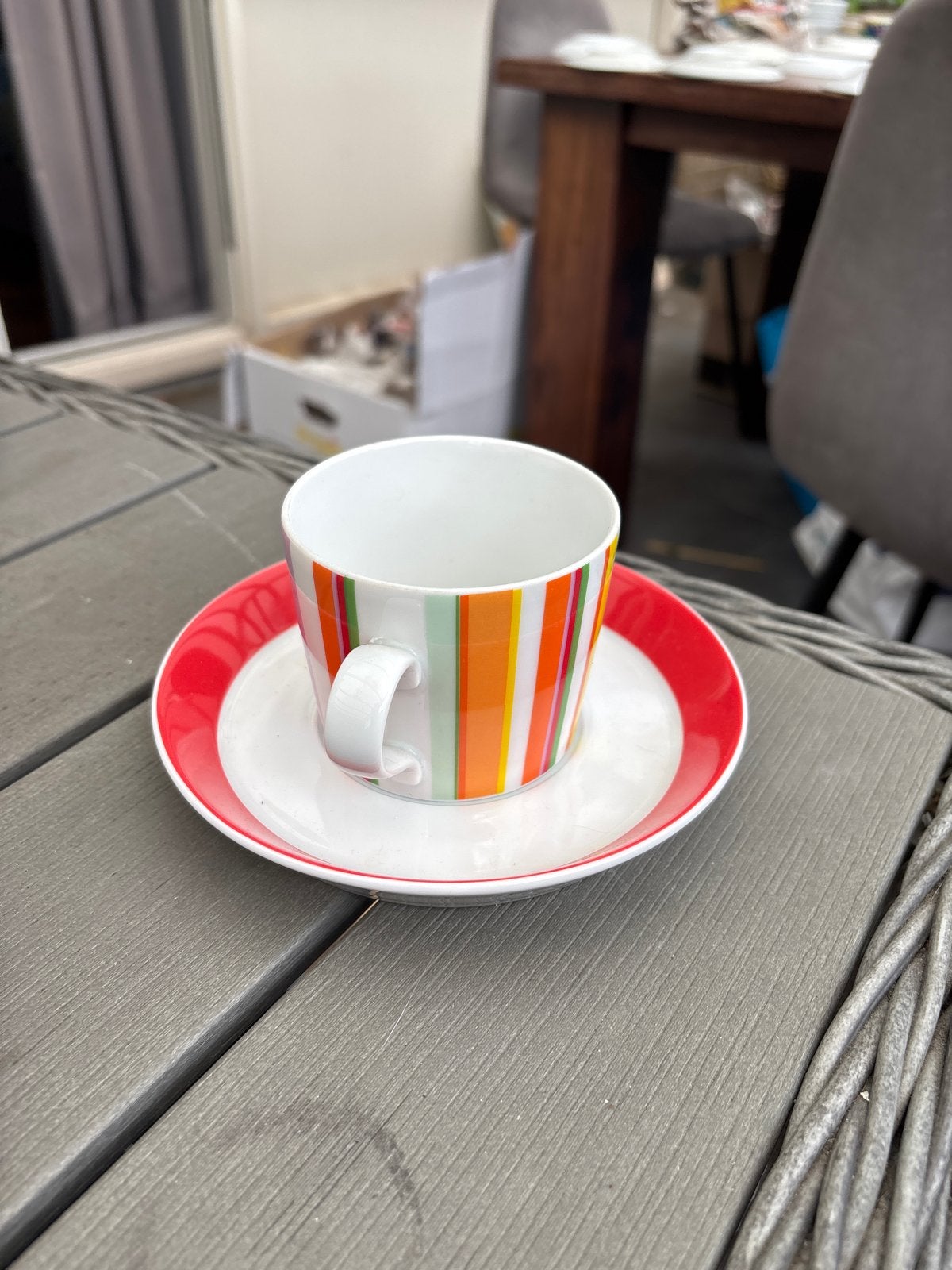 Arzberg Tric Servies Kop en Schotel - Gestreepte Design, Huis en Inrichting, Arzberg, Ophalen of Verzenden, Zo goed als nieuw