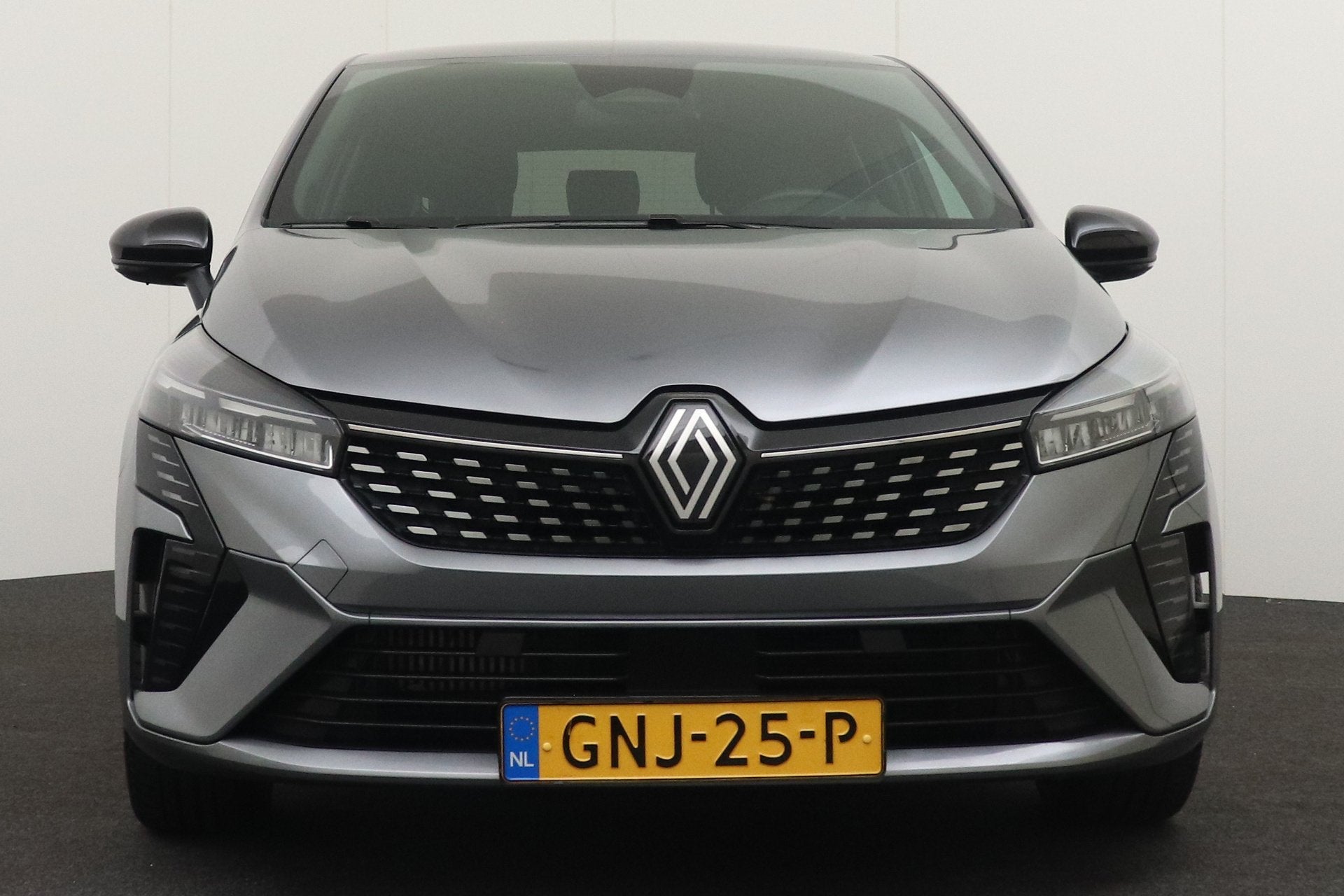 Renault Clio 1.0 TCe 90 GPF techno Camera Carplay Cruise, Auto's, Voorwielaandrijving, Dealer onderhouden, Leder en Stof, Origineel Nederlands