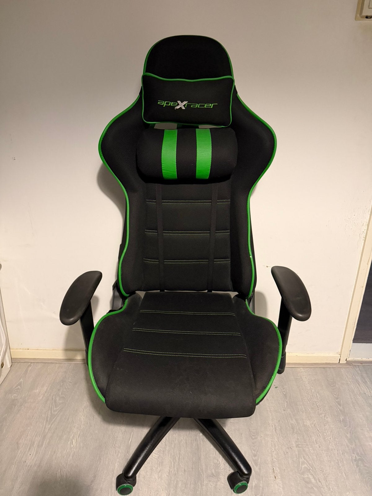 Gaming stoel, apexracer, Huis en Inrichting, Bureaustoelen, Ophalen, Zwart, Zo goed als nieuw, Gaming bureaustoel