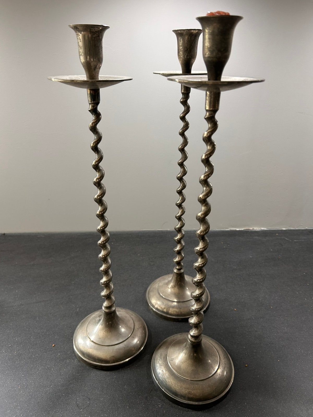 Zilveren kandelaar, Ophalen, Zilver