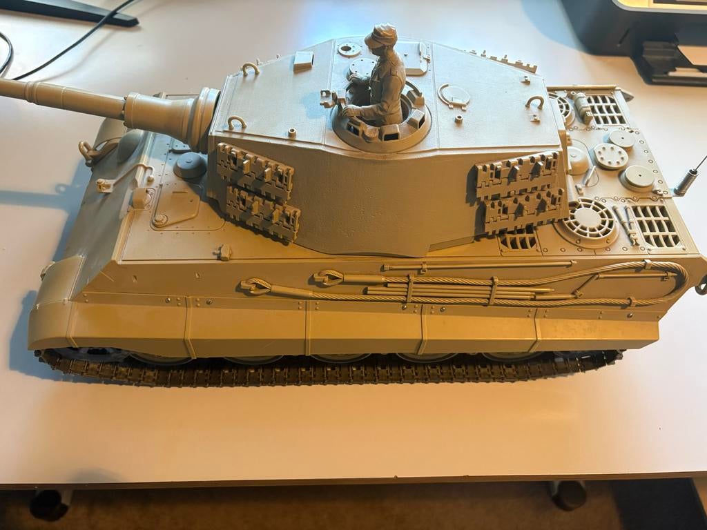 Tamiya Thunder King RC Tank Model vintage, Hobby en Vrije tijd, Tank, Groter dan 1:32, Ophalen of Verzenden, Zo goed als nieuw