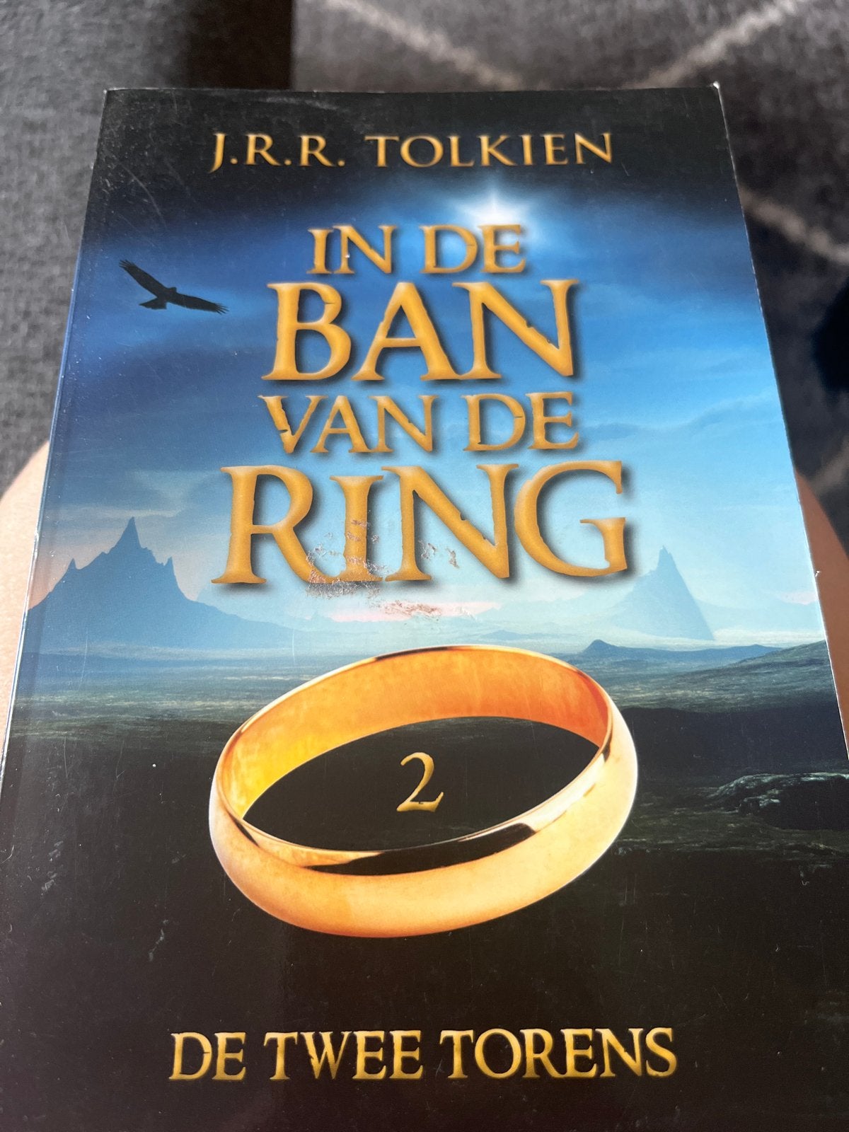 In de Ban van de Ring: De Twee Torens - J.R.R. Tolkien, Ophalen of Verzenden, Gelezen