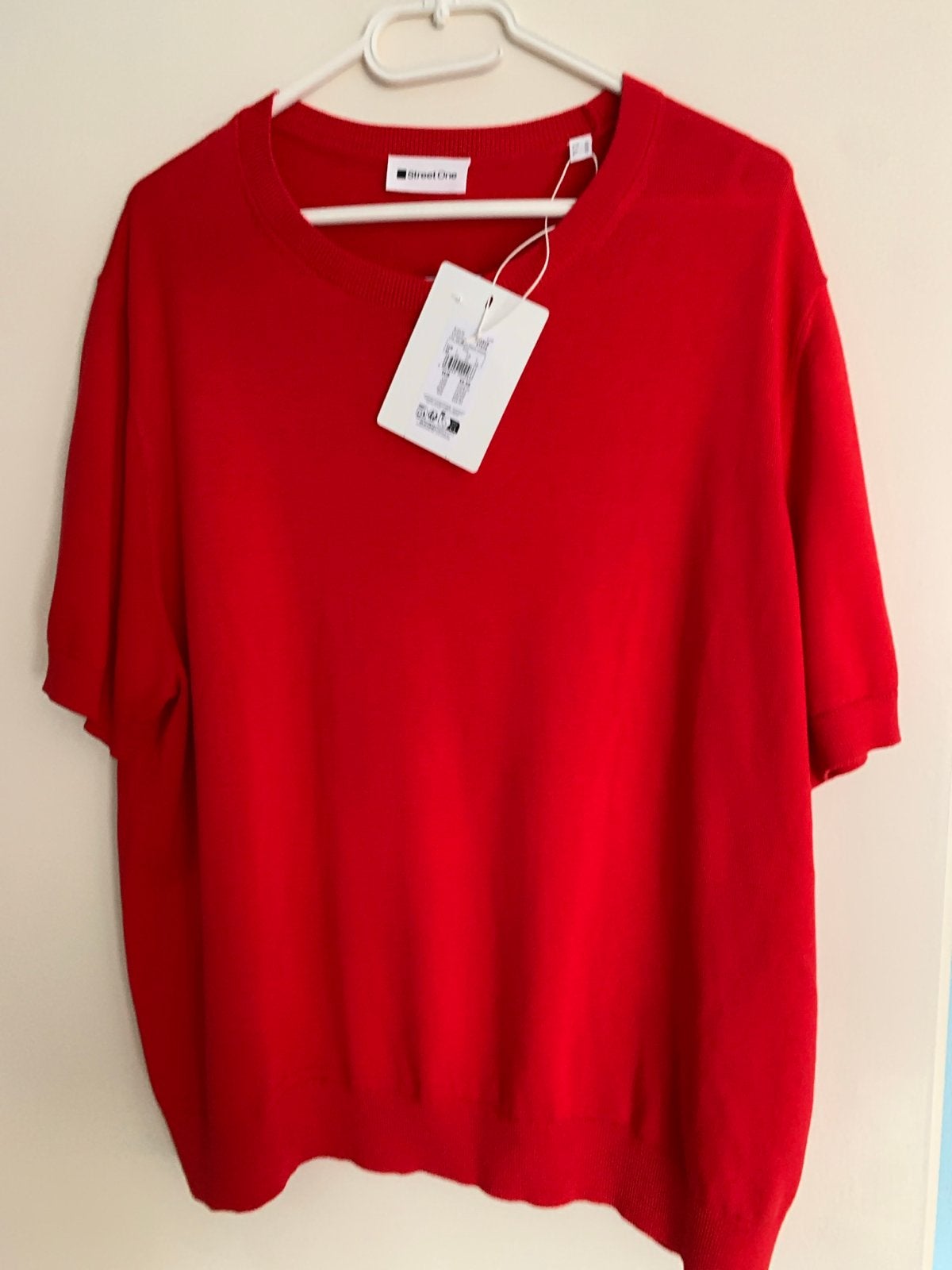 Nieuw rood vest en trui van Street One, maat 46, Kleding | Dames, Truien en Vesten, Verzenden, Nieuw, Maat 46/48 (XL) of groter