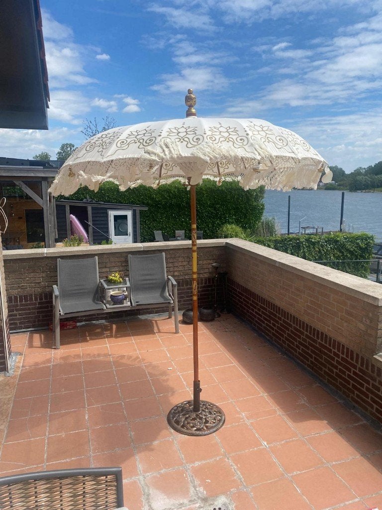Cream Bali parasol Nirvana met koperkleurige voet, Tuin en Terras, Parasols, Ophalen, Zo goed als nieuw, 2 tot 3 meter, Stokparasol