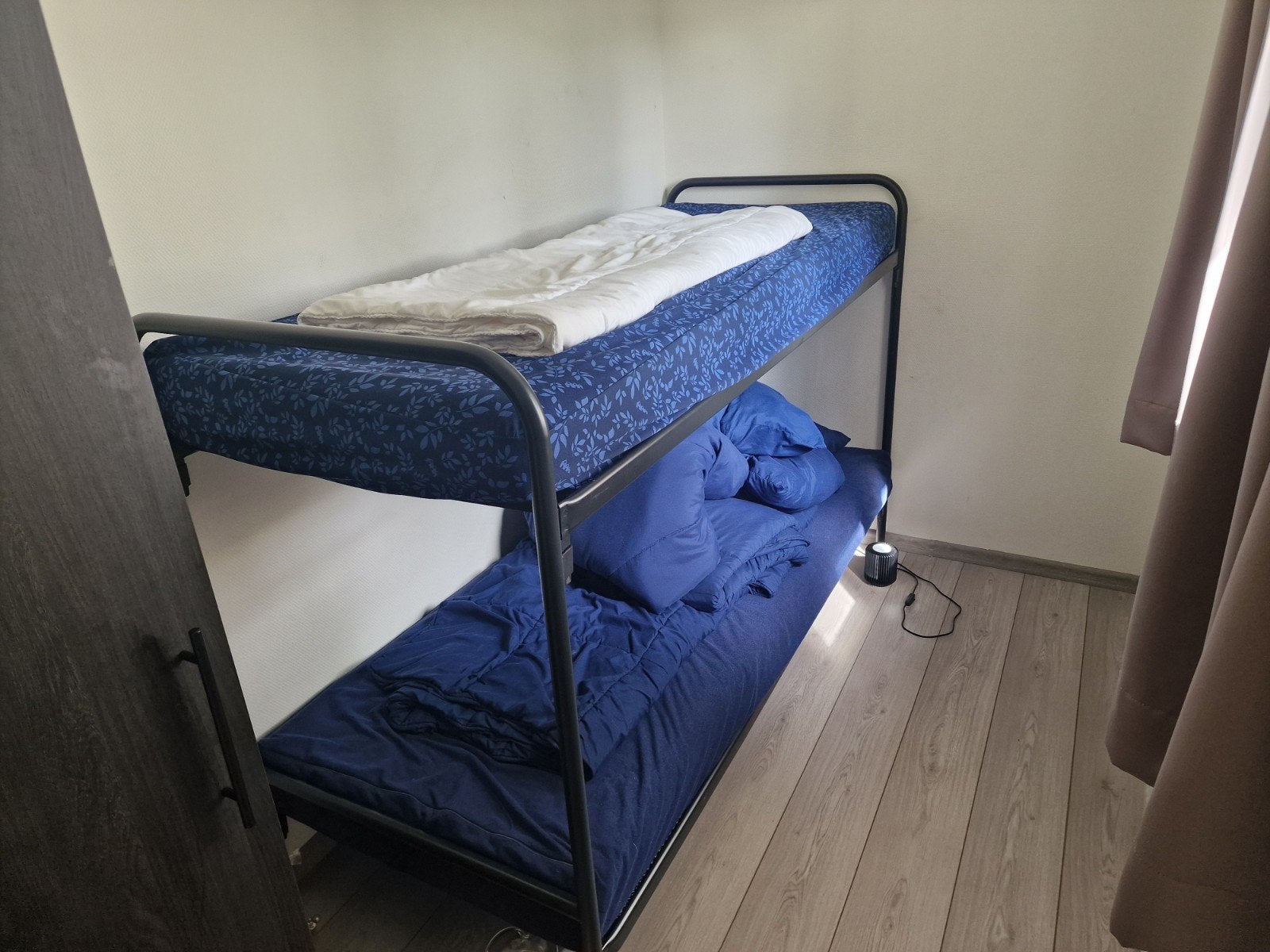 Stapelbed 200x80 met matras zo goed als nieuw, Huis en Inrichting, 160 tot 180 cm, Tweepersoons, Ophalen of Verzenden, Zo goed als nieuw