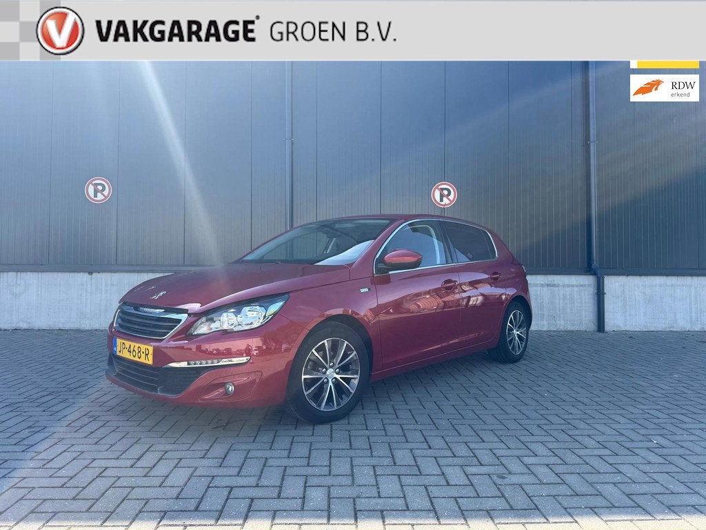 Peugeot 308 1.2 PureTech Style / navi / cruise / clima !, Voorwielaandrijving, Stof, Gebruikt, 1055 kg