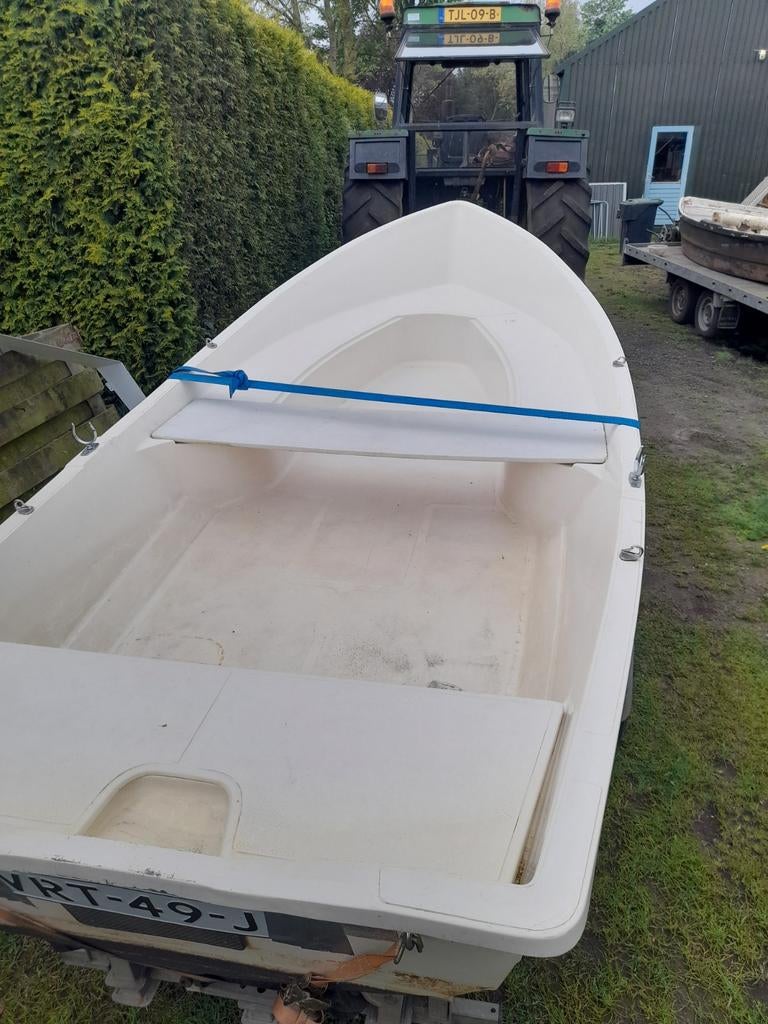 Motorboot  met kniktrailer  gegalvaniseerd, Ophalen of Verzenden, Minder dan 15 m²
