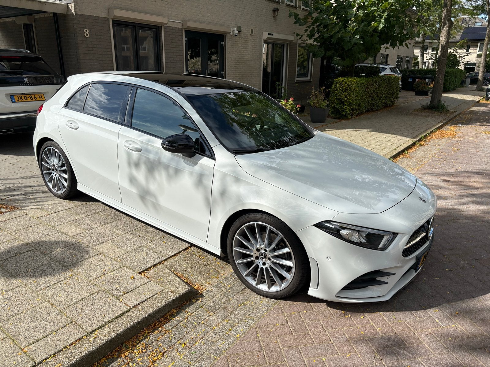 Mercedes-Benz A-Klasse A 220 4Matic amg line, Automaat, 1800 kg, Wit, Leder
