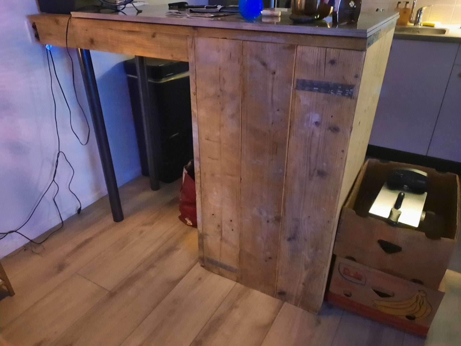 Gratis steigerhouten Bar, Ophalen, Gebruikt