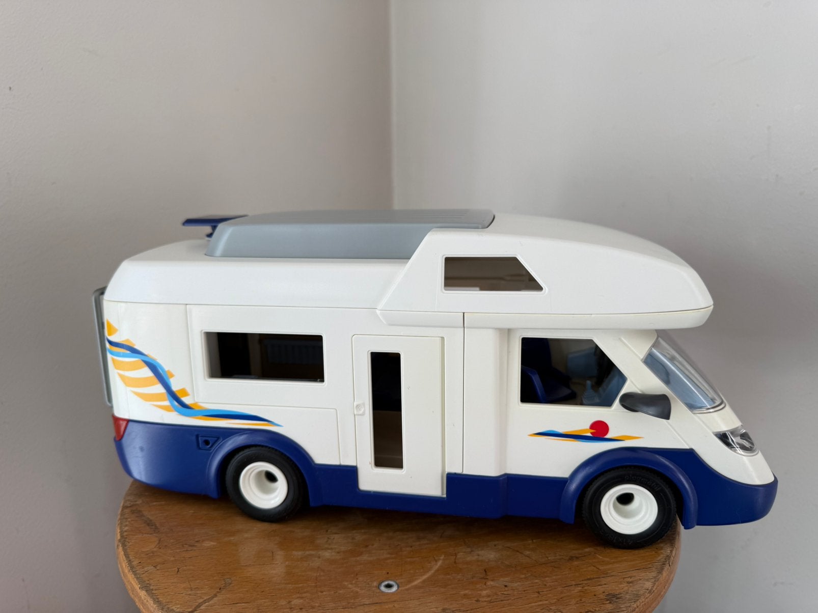 Playmobile camper met familie, Ophalen of Verzenden, Zo goed als nieuw