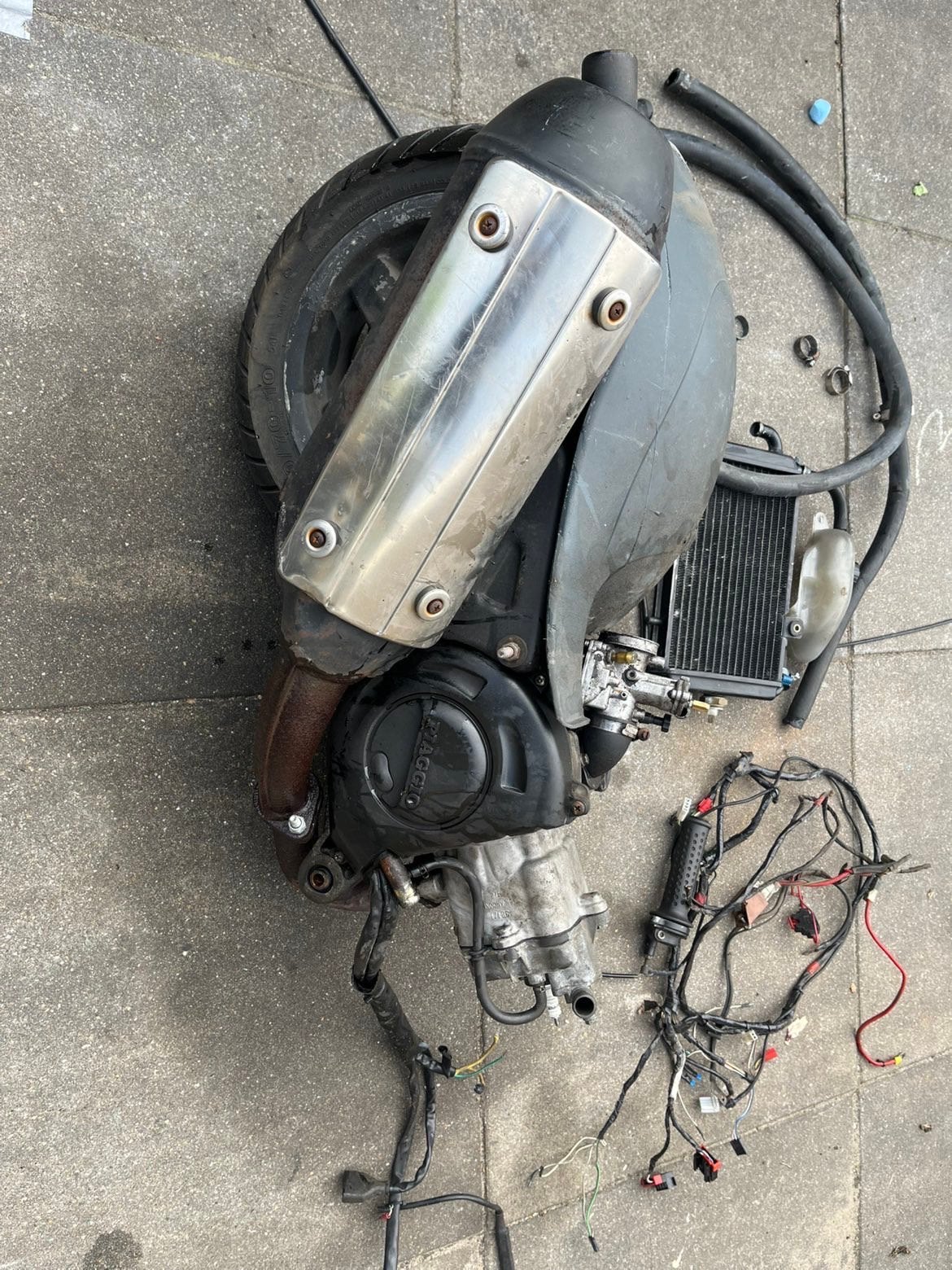 180cc hexagon blok plug and play, Ophalen of Verzenden, Zo goed als nieuw, Blok, Piaggio
