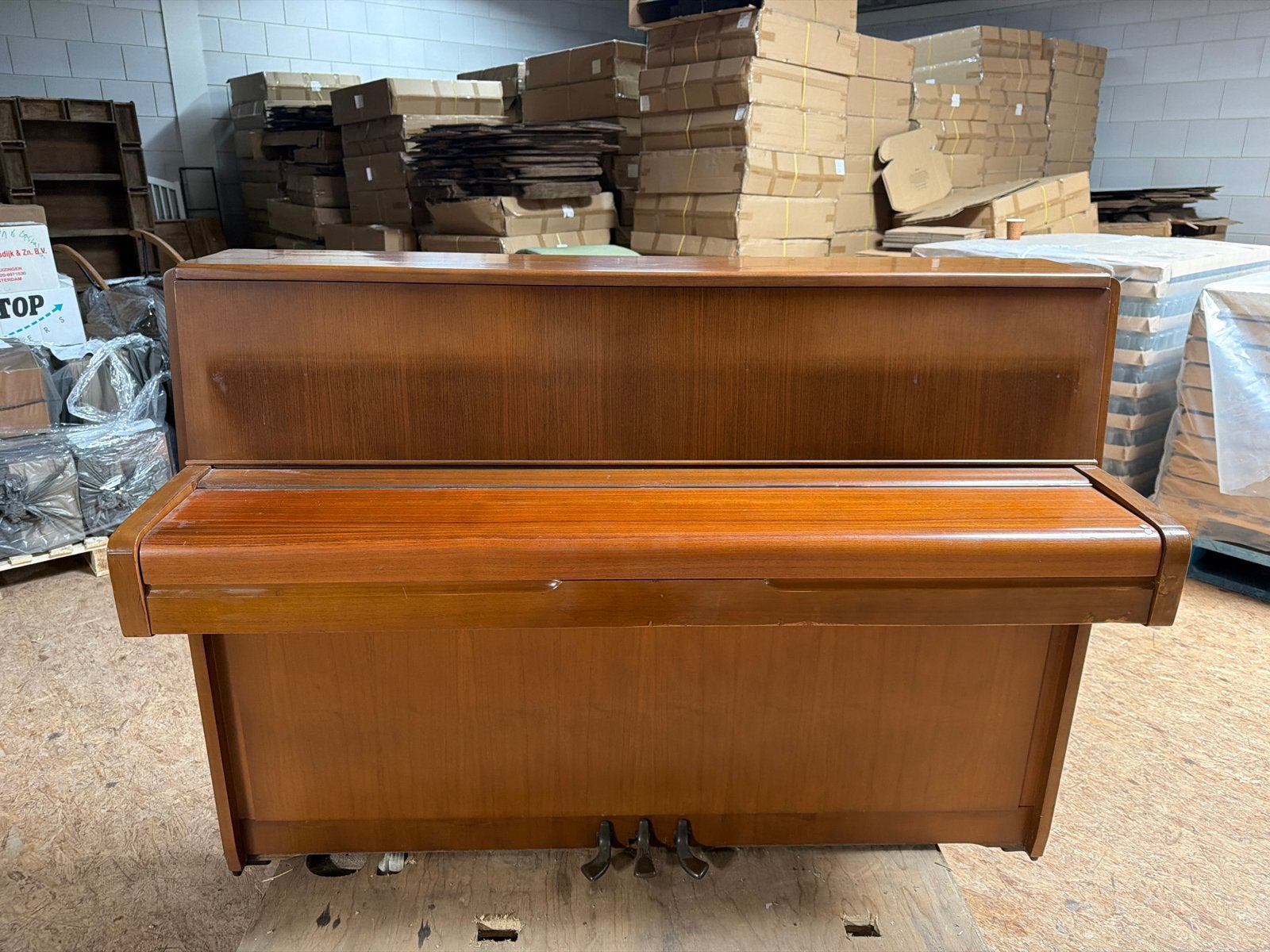 Piano YAMAHA Nippon Gakki M1, Ophalen, Gebruikt, Bruin, Piano