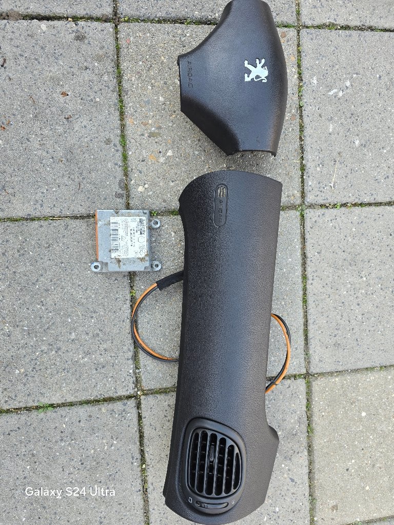 Set 2 Airbag Peugeot 206 met module, Ophalen of Verzenden, Gebruikt, Peugeot